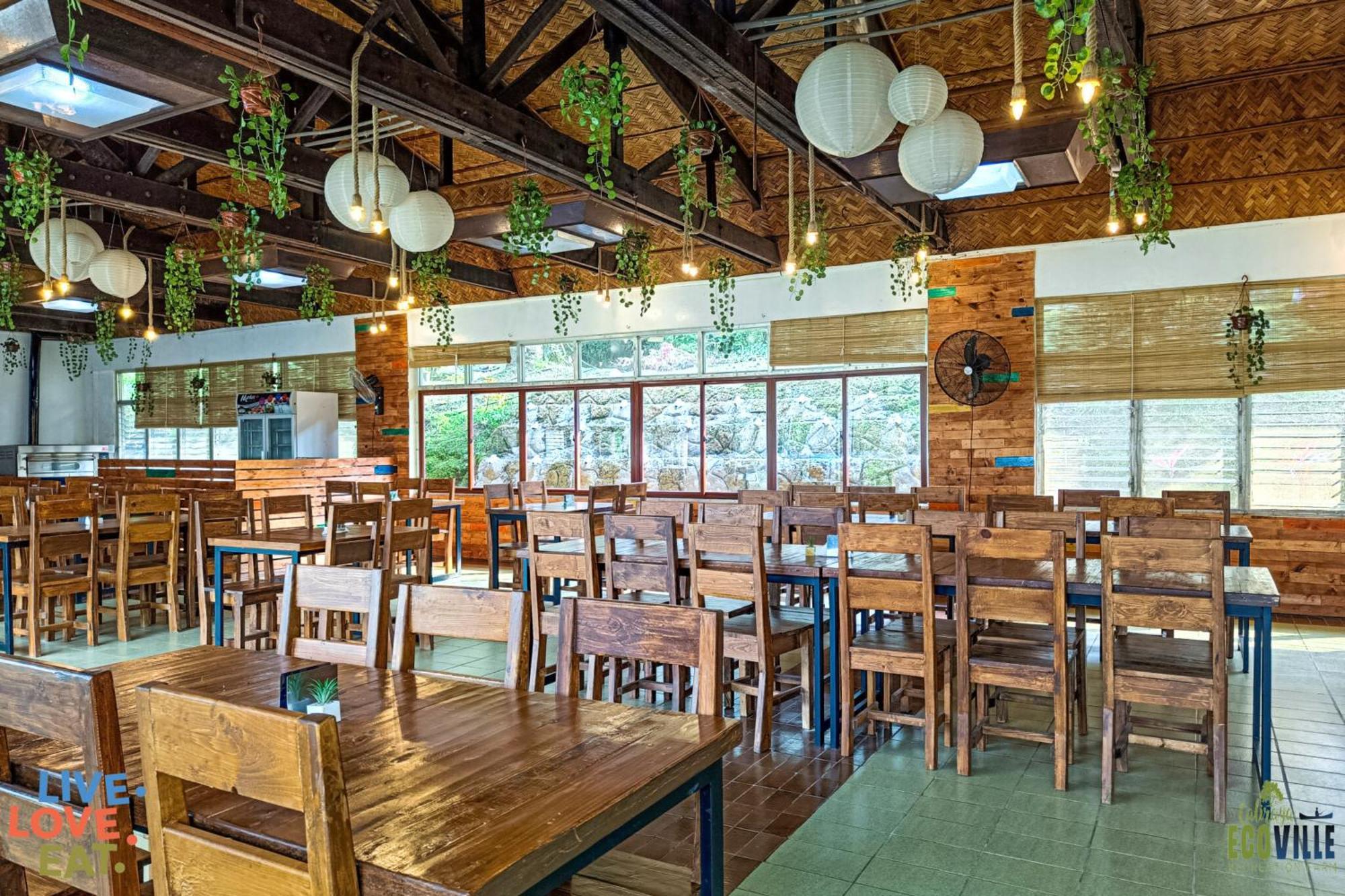 Caliraya Ecoville Recreation And Farm Resort Cavinti Buitenkant foto