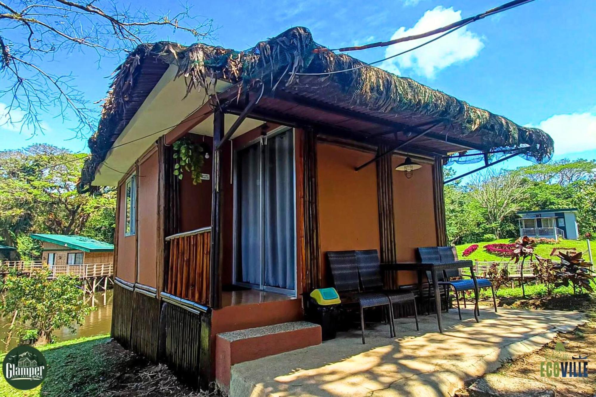 Caliraya Ecoville Recreation And Farm Resort Cavinti Buitenkant foto