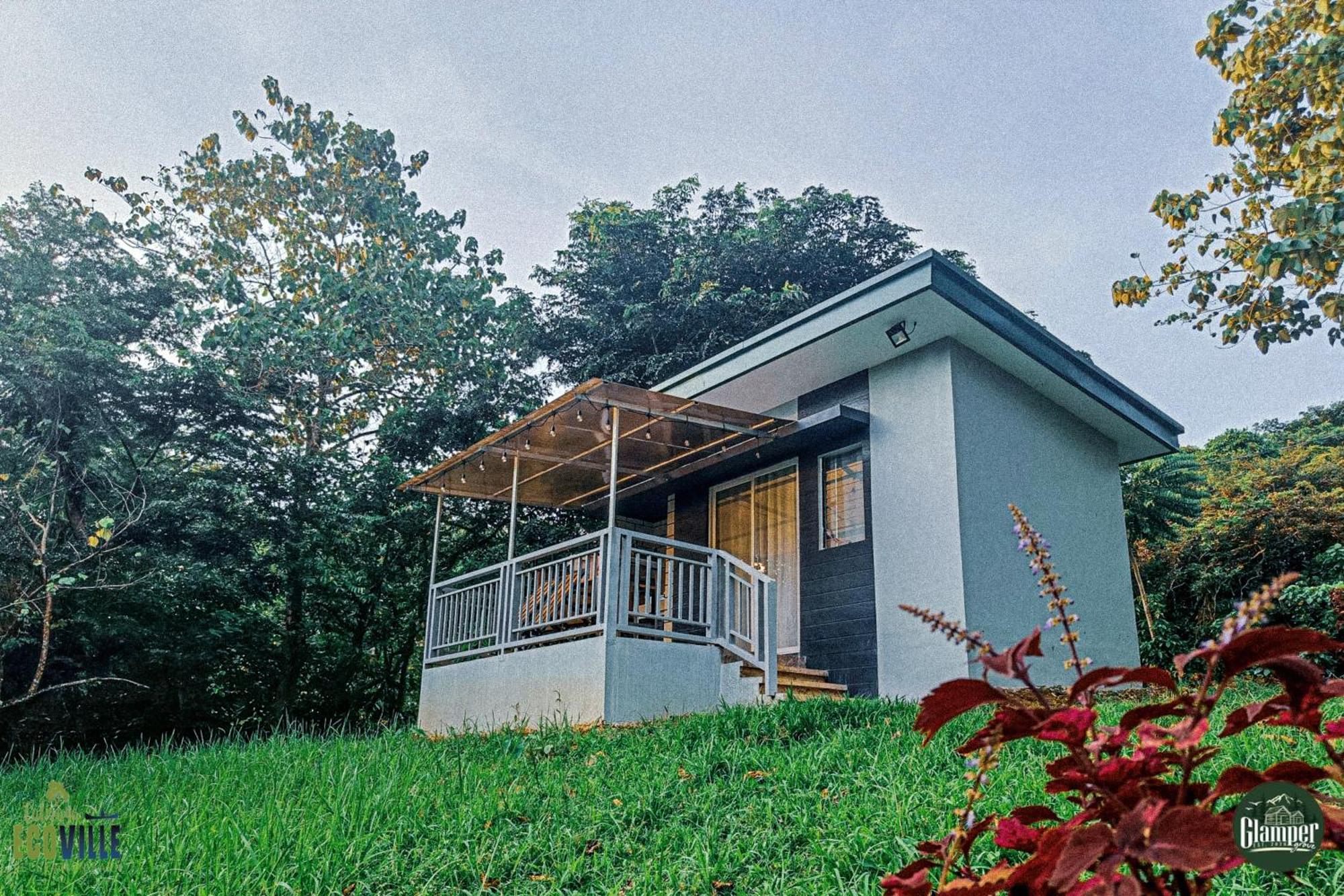 Caliraya Ecoville Recreation And Farm Resort Cavinti Buitenkant foto