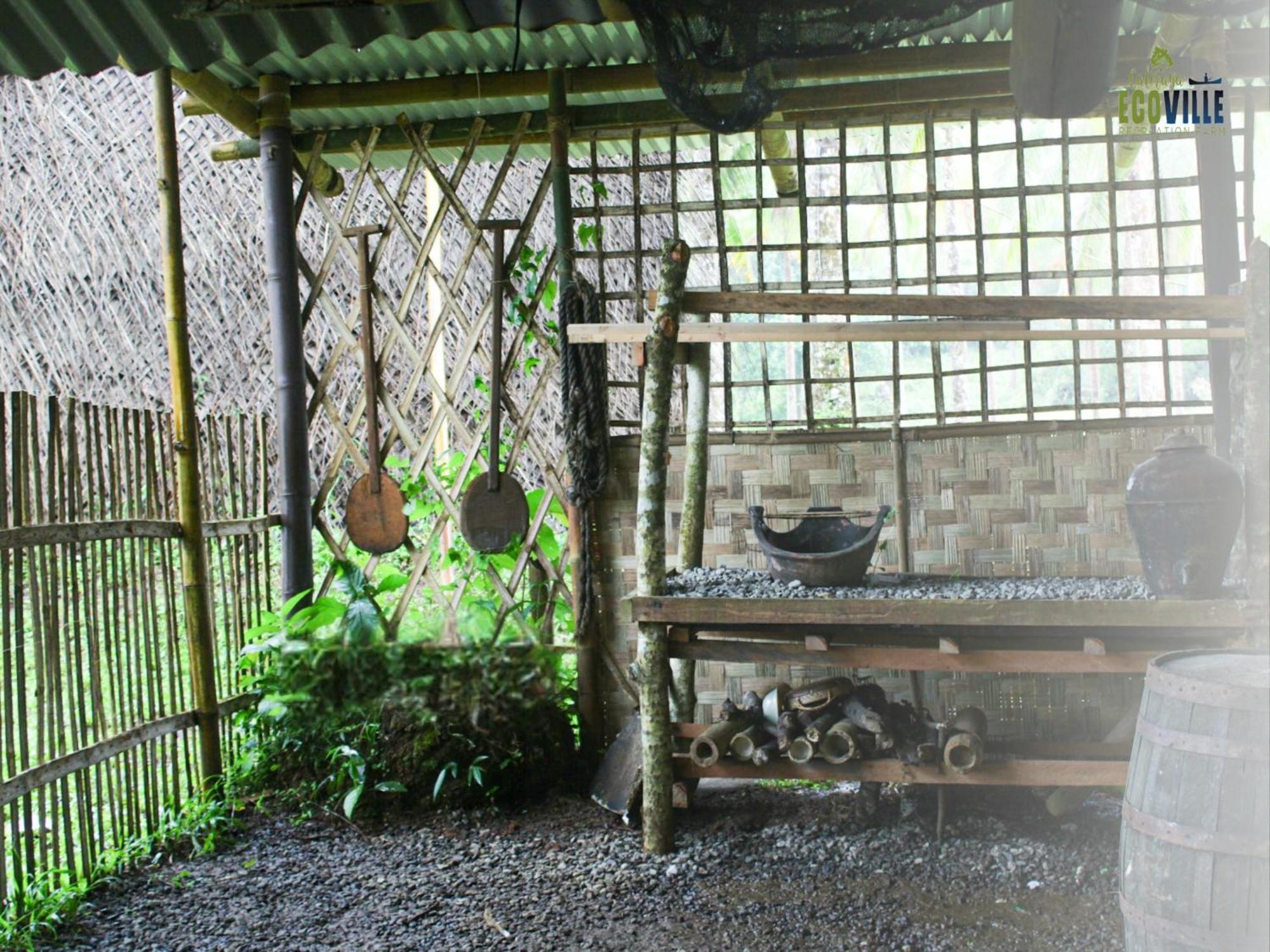 Caliraya Ecoville Recreation And Farm Resort Cavinti Buitenkant foto