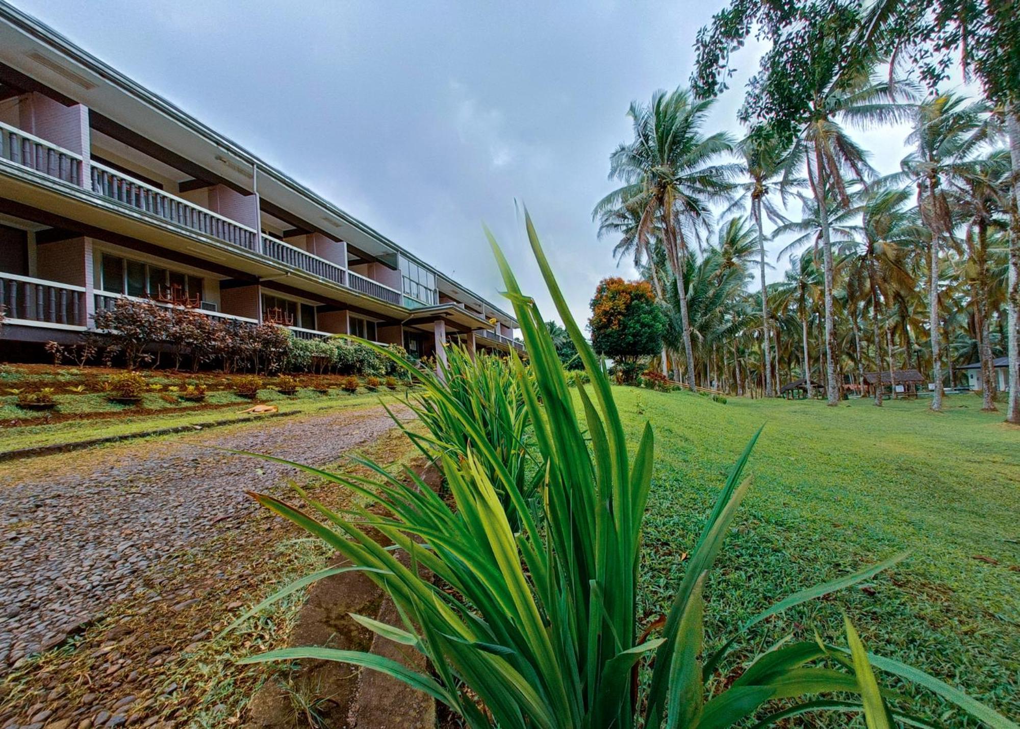 Caliraya Ecoville Recreation And Farm Resort Cavinti Buitenkant foto